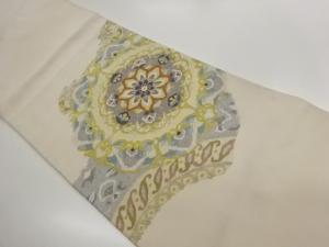綴れ華文模様織出し名古屋帯